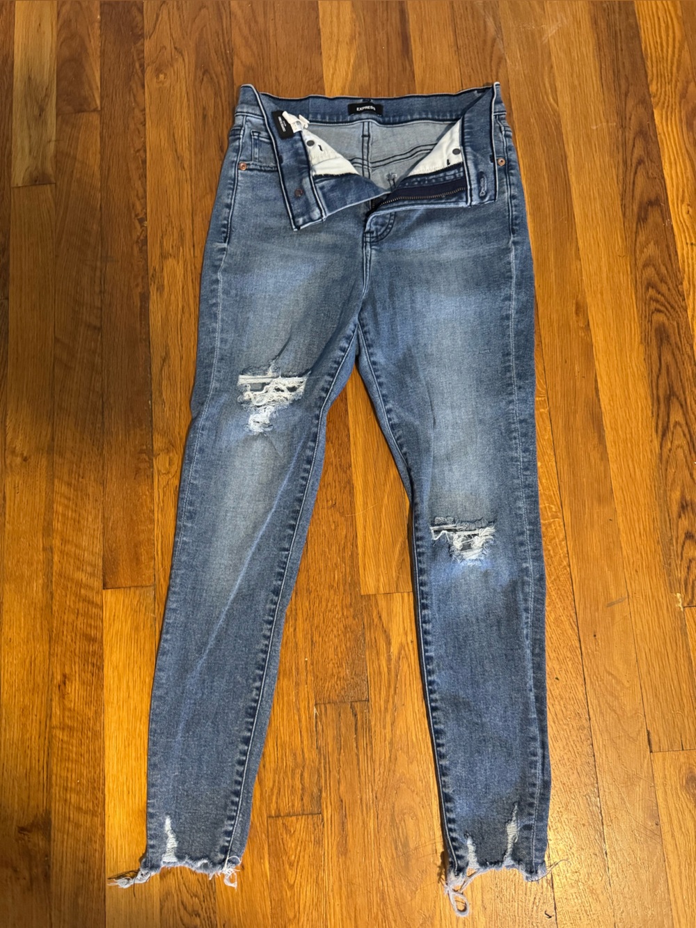 Blue Distressed women’s  Skinny Jeans